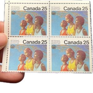 🎈4/$20 - #683 CANADA 1976 “Medal Ceremony” Olympics 25¢ UL 4-Stamp Block.